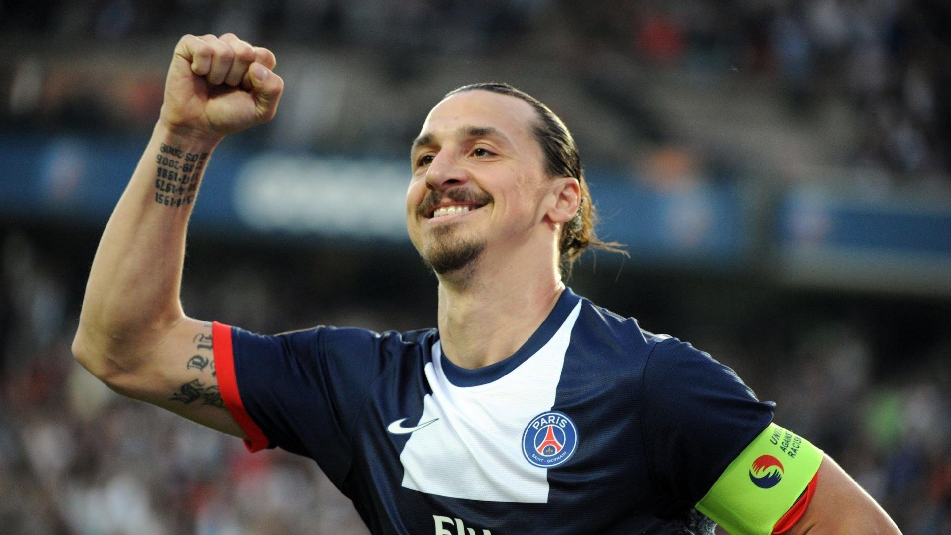 开云APP-“英超争夺战失误频发，榜首格局摇摆不定”，“英超”